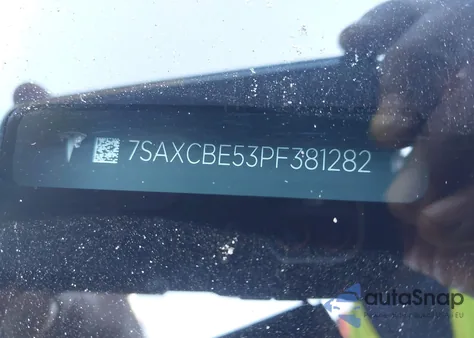 2023 Tesla Model X Dual Motor All-Wheel Drive/Standard Range из США, поврежденный, VIN 7SAXCBE53PF381282